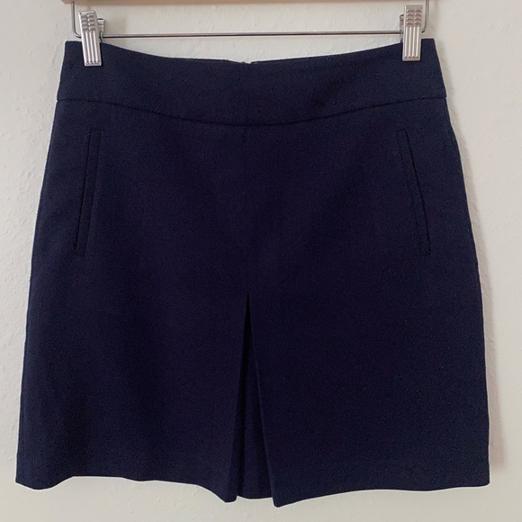LOFT Dresses & Skirts - Ann Taylor Loft petite navy blue a-line skirt size 4